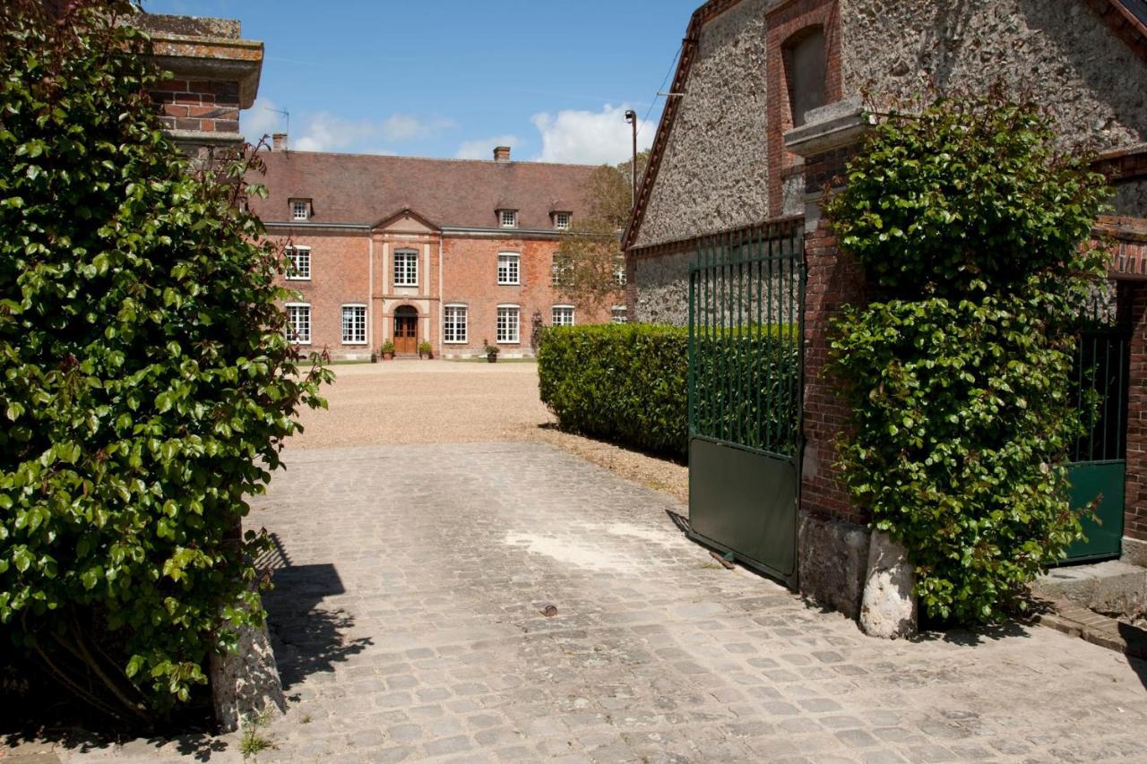 Le Gite Du Prieure Dans Un Coin De Campagne Bilheux Buitenkant foto